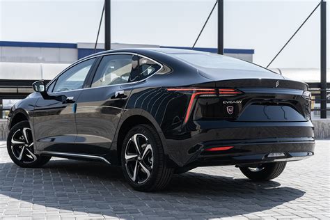 JMEV dolazi u Srbiju – Novi lider na tržištu električnih vozila 2 JMEV EV3 električni automobil